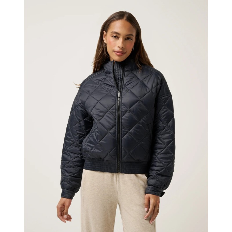 TravisMathew Lights At Night Quilted Jacket | Dámská stylová prošívaná
